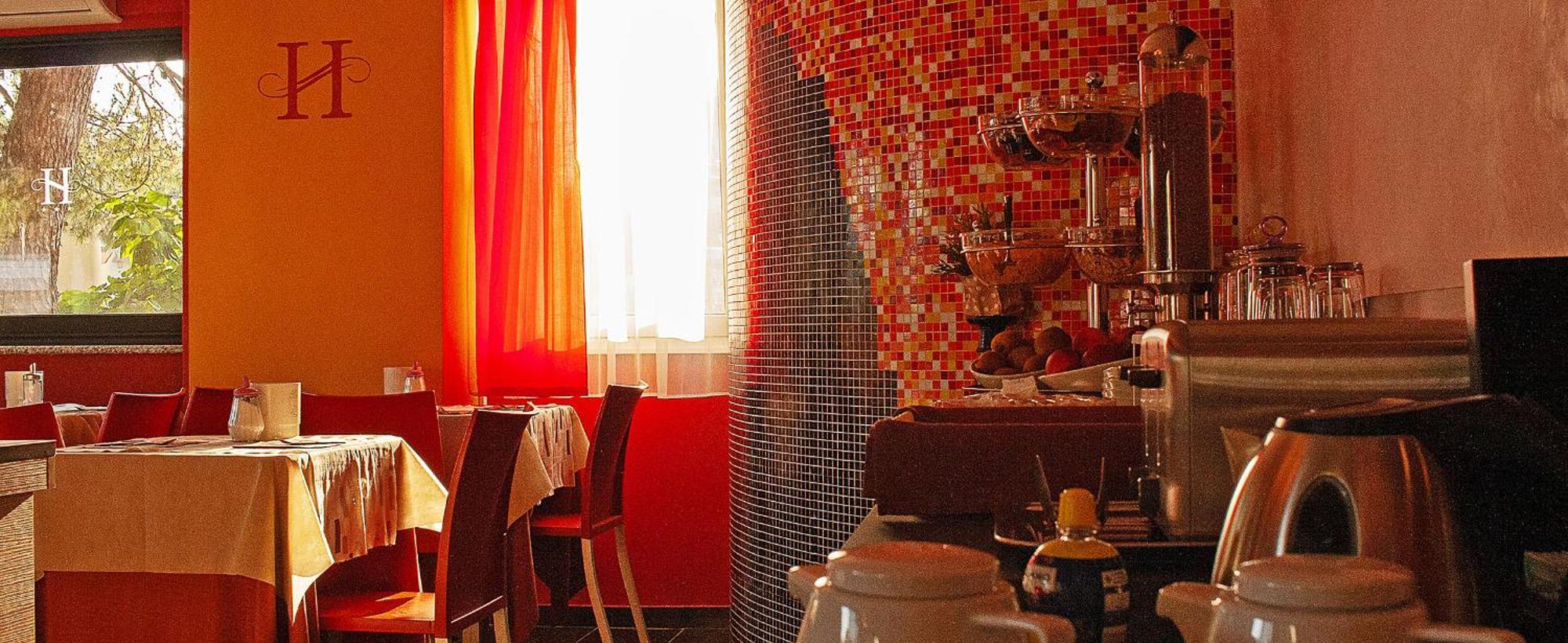 Hotel Savoia リニャーノ・サッビアドーロ エクステリア 写真